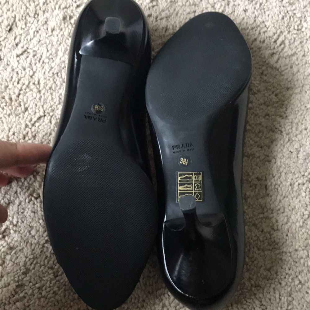 Prada Black Patent Leather Bow Peep Toe Kitten Heels 38.5 - Picture 6 of 8